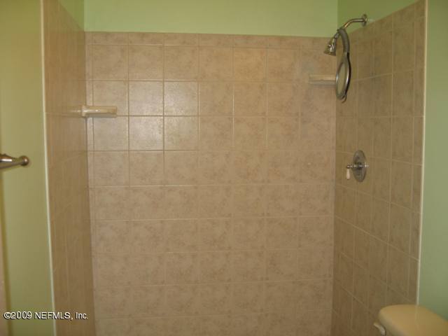 3331 Robalo Way Jacksonville, FL 32223 - Photo 8 of 13 New Tiled Shower