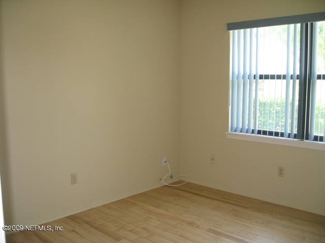 3331 Robalo Way Jacksonville, FL 32223 - Photo 9 of 13 Bedroom 2