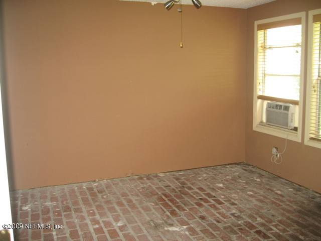 3331 Robalo Way Jacksonville, FL 32223 - Photo 10 of 13 Florida Room
