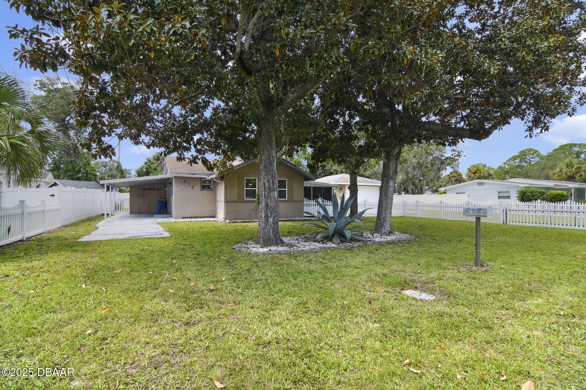 916 Fernald Street Edgewater, FL 32132 - Photo 24 of 27 1-web-or-mls-WSL_7562