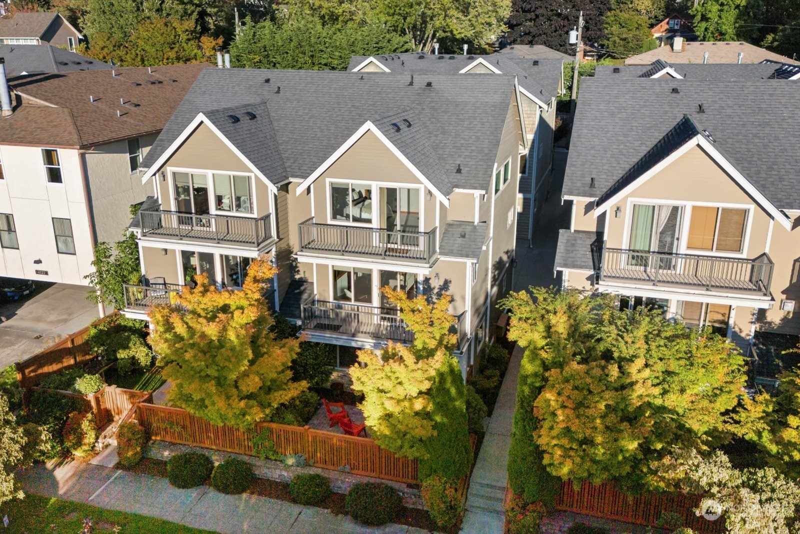 6526 42nd Avenue Southwest, Unit B, Seattle, WA 98136 Compass