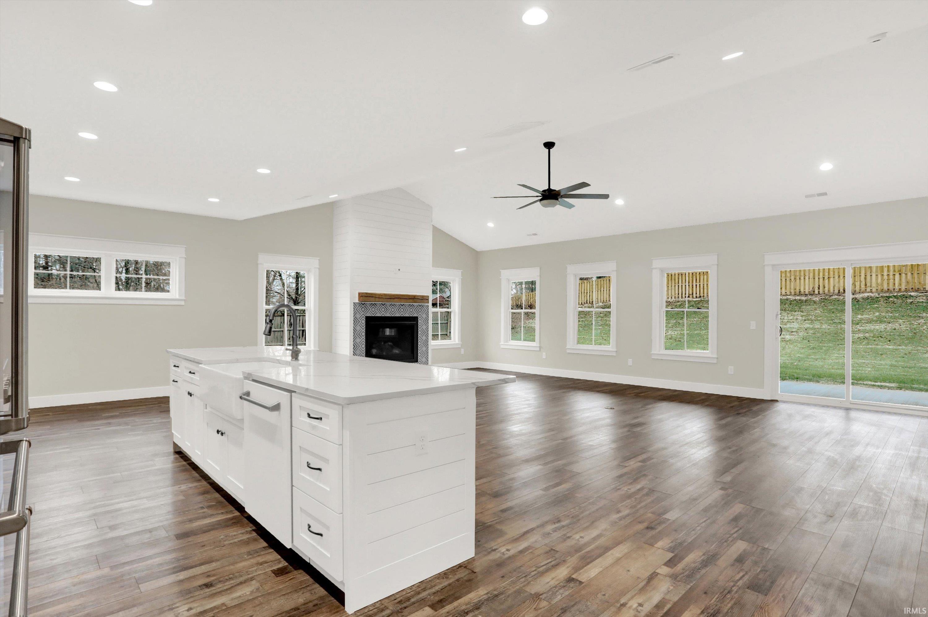 2110 South Smith Road Bloomington, IN 47401 - Photo 10 of 29
