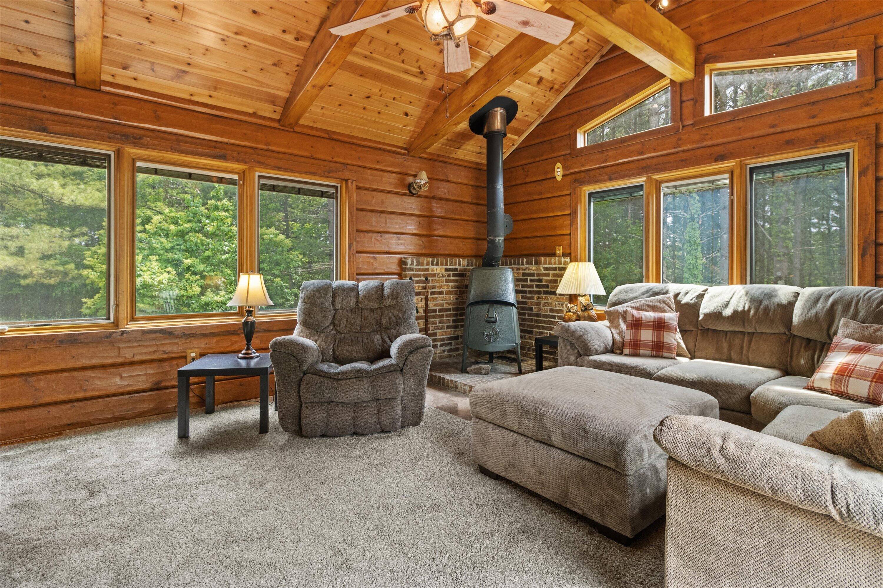5581 Maple Road West Bend, WI 53095 - Photo 13 of 46 34-IMG_8740