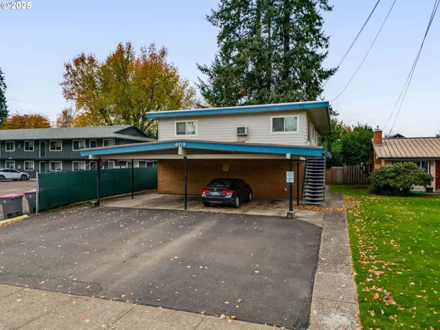$880,000 | 409 Southeast Davis Street, McMinnville, OR 97128