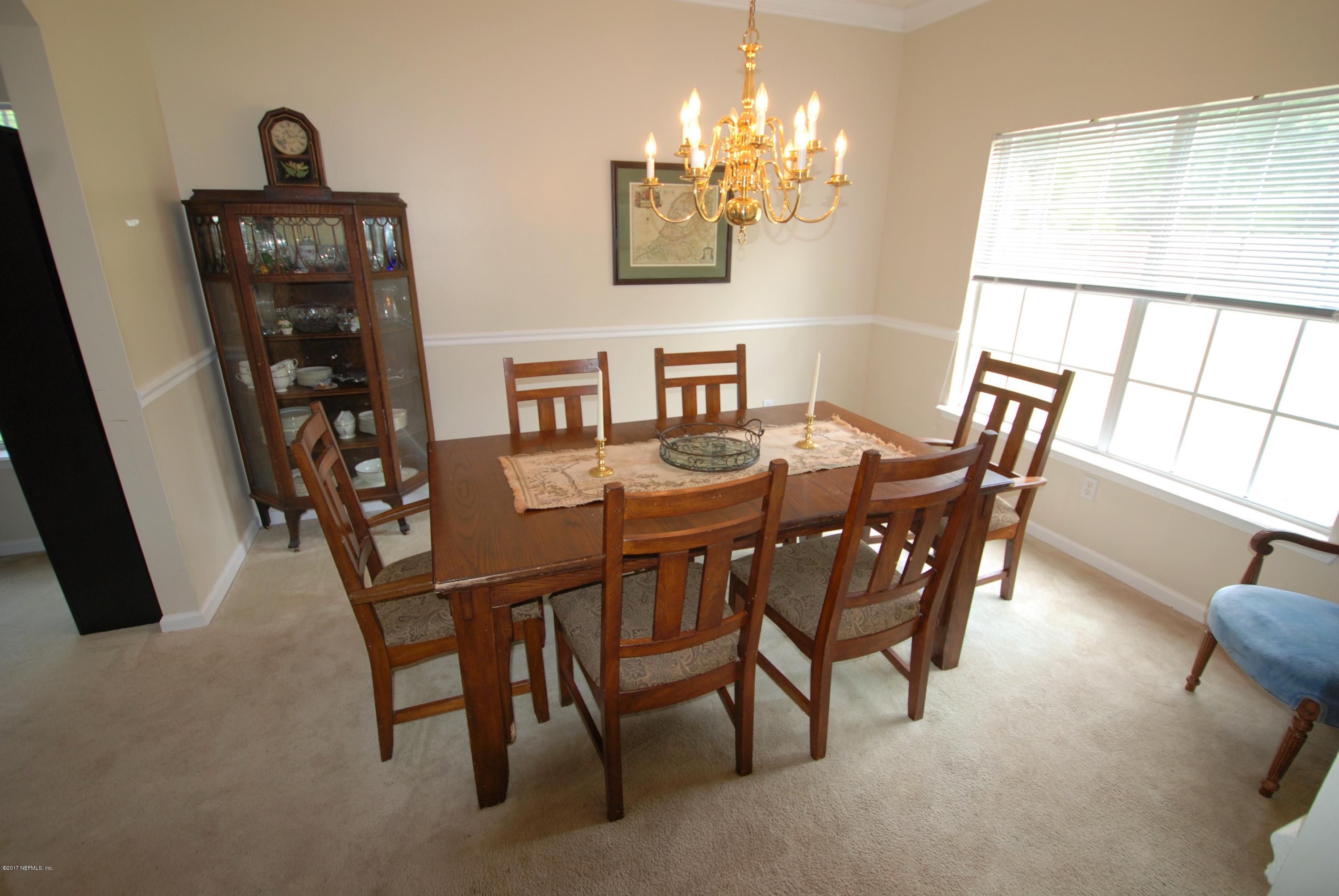 10101 Ford Road Bryceville, FL 32009 - Photo 4 of 33 Dining Rm