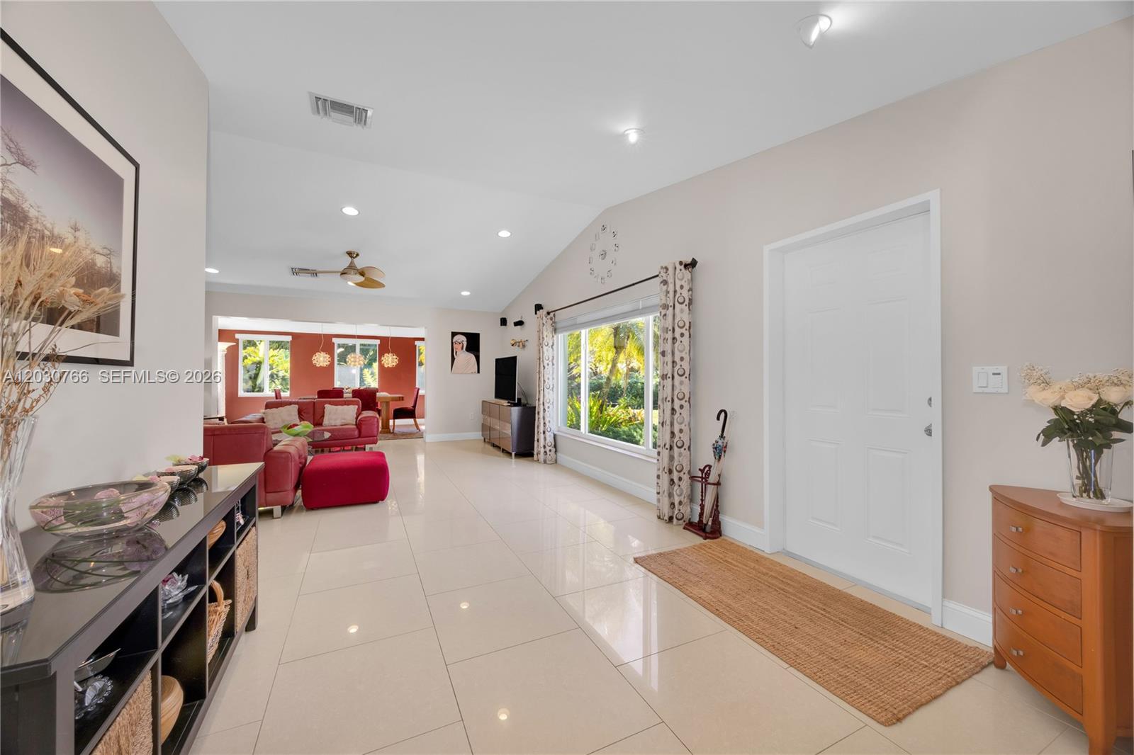 11625 Southwest 70th Avenue Pinecrest, FL 33156 - Photo 5 of 30