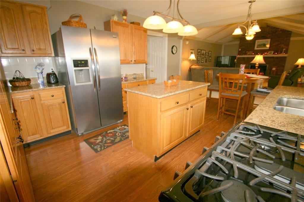 13366 Nottingham Road Fishers, IN 46038 - Photo 12 of 31 Gallery Image 12