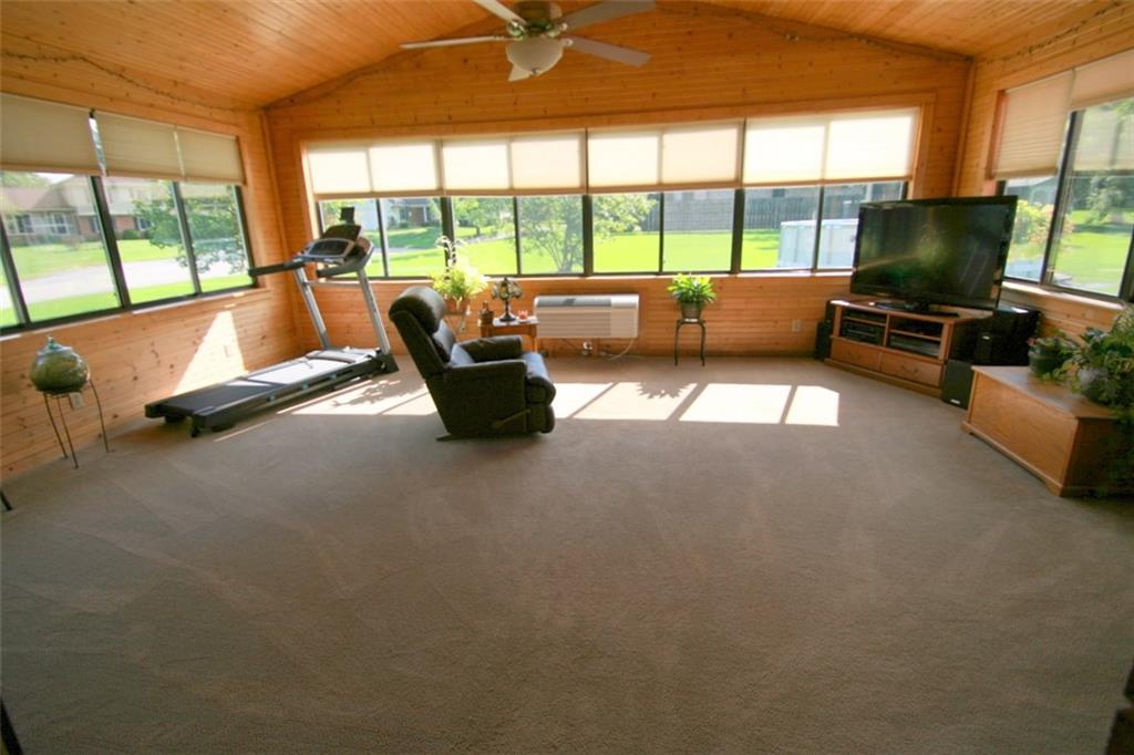 13366 Nottingham Road Fishers, IN 46038 - Photo 19 of 31 Gallery Image 19