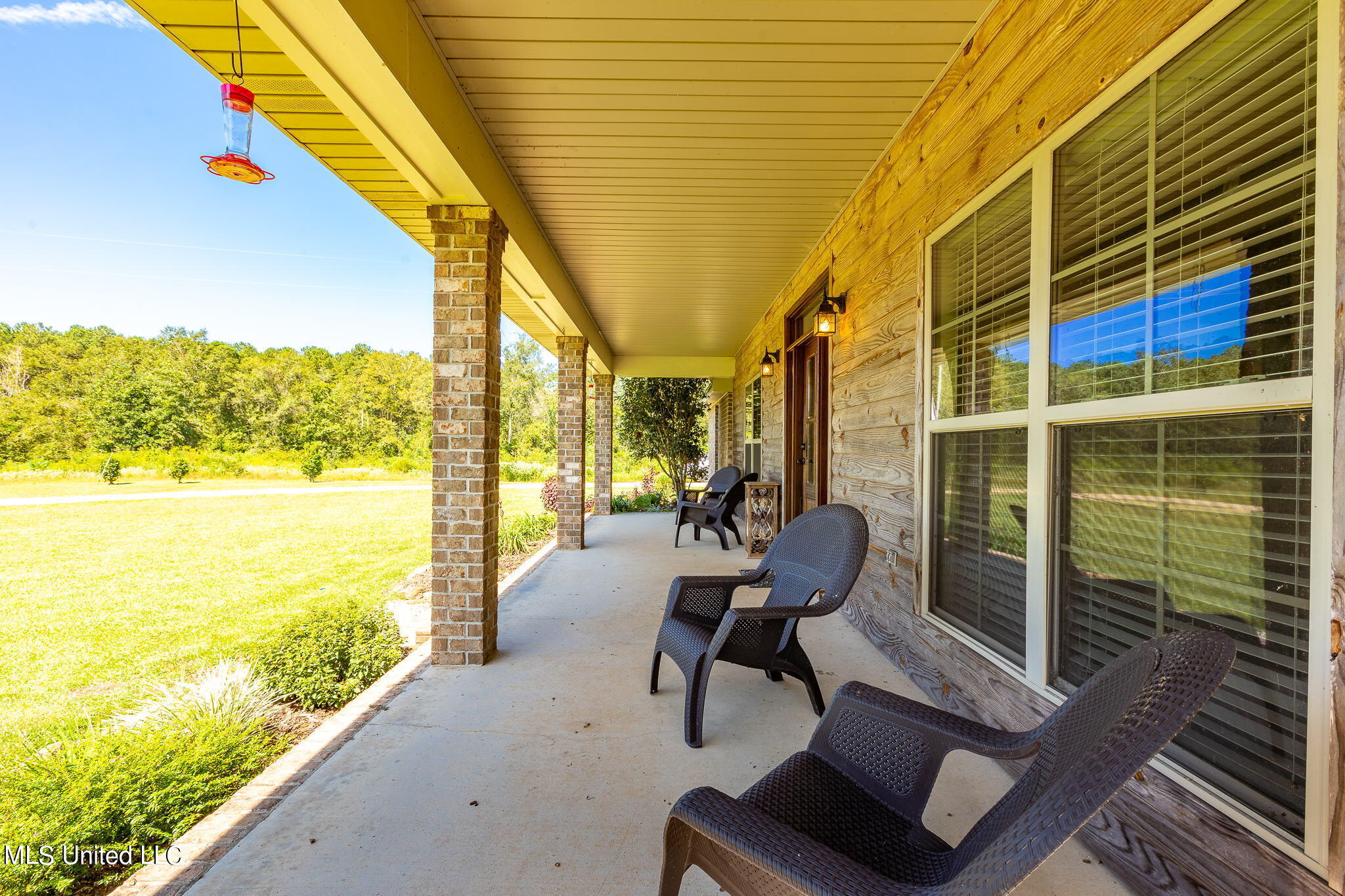 1 Exterior (5 of 5)
