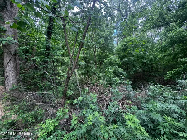 $183,000 | 1830 Woodlawn Avenue, Yazoo City, MS 39194