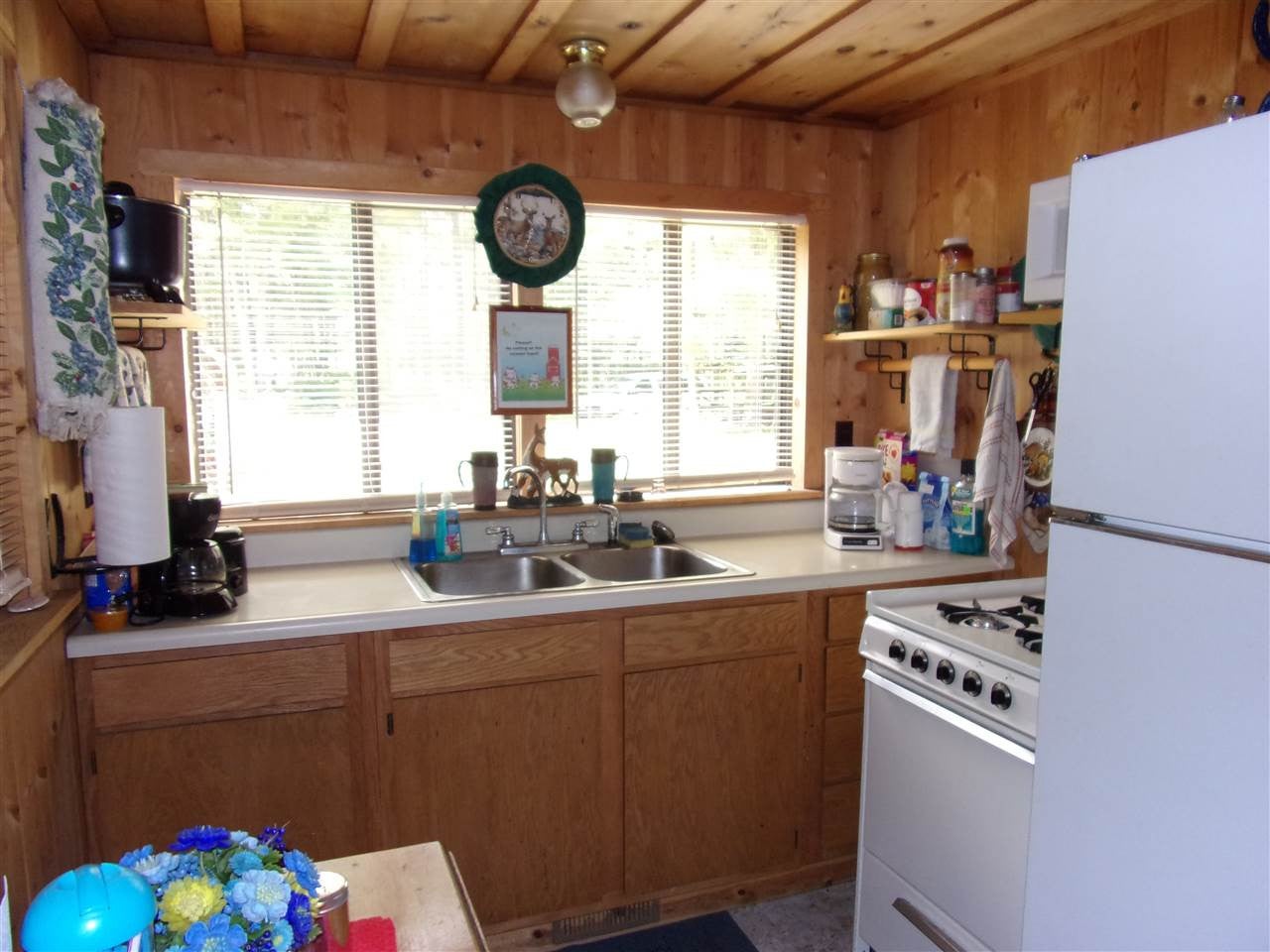 7944 Riverside Lane Roscommon, MI 48653 - Photo 15 of 31 Gallery Image 15