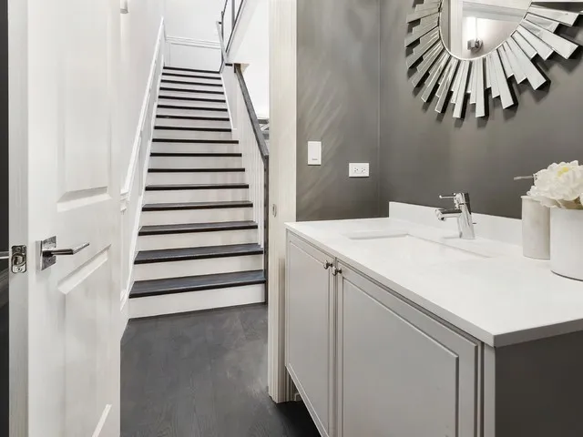 $5,750 | 1938 North Ridgeway Avenue, Chicago, IL 60647