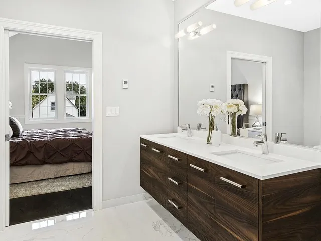 $5,750 | 1938 North Ridgeway Avenue, Chicago, IL 60647