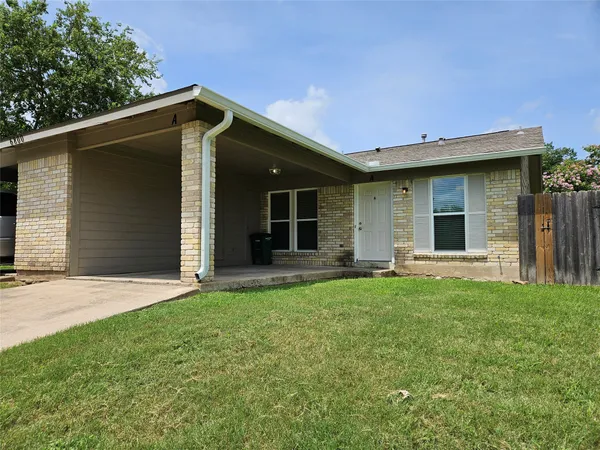 $1,600 | 6800 Lunar Drive, Unit A, Austin, TX 78745