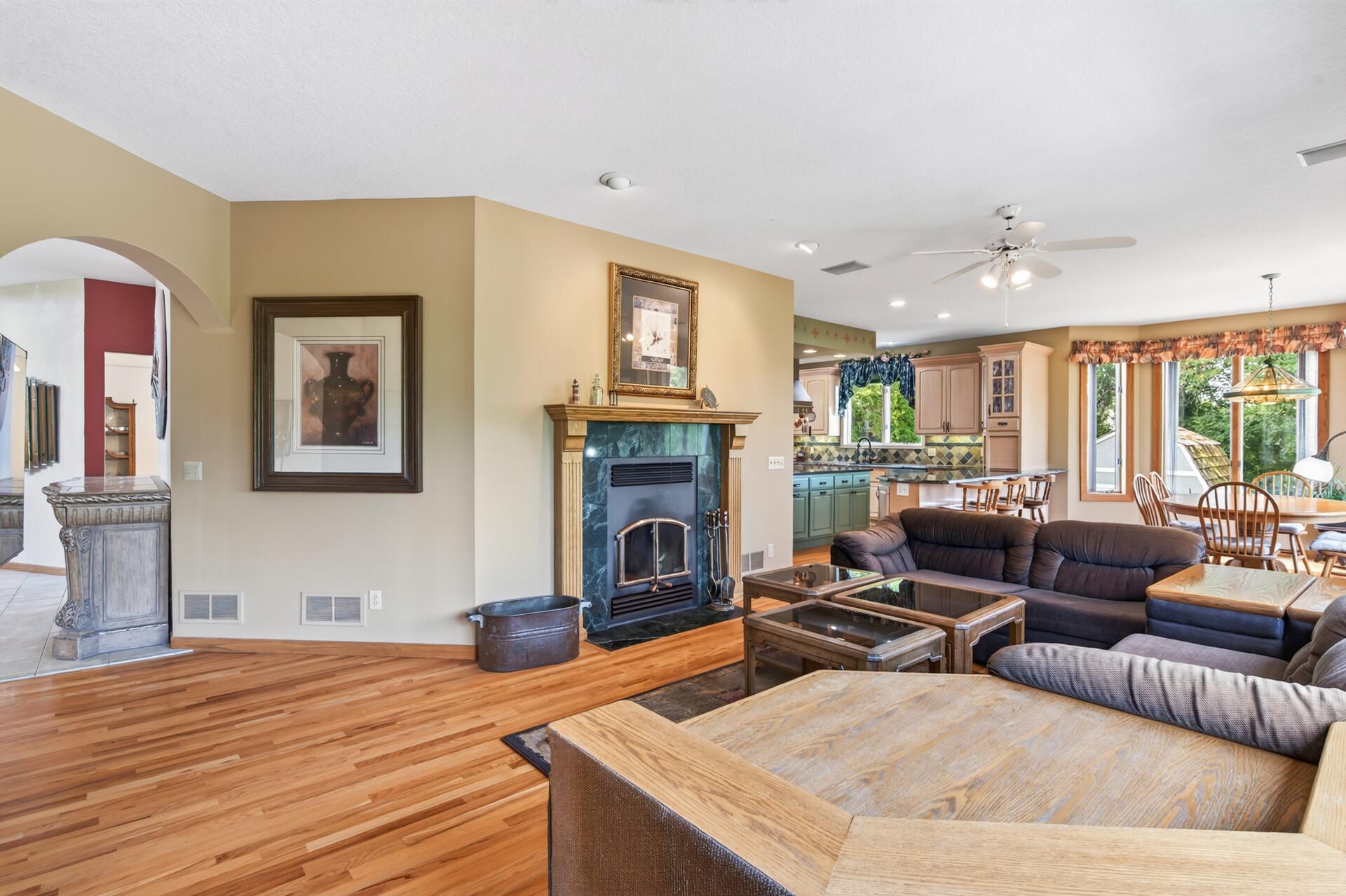 2300 Bantas Point Road Wayzata, MN 55391 - Photo 24 of 69