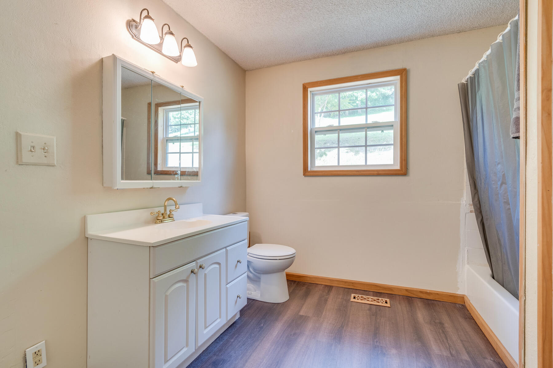 424 Toll Branch Road Johnson City, TN 37601 - Photo 15 of 41 015