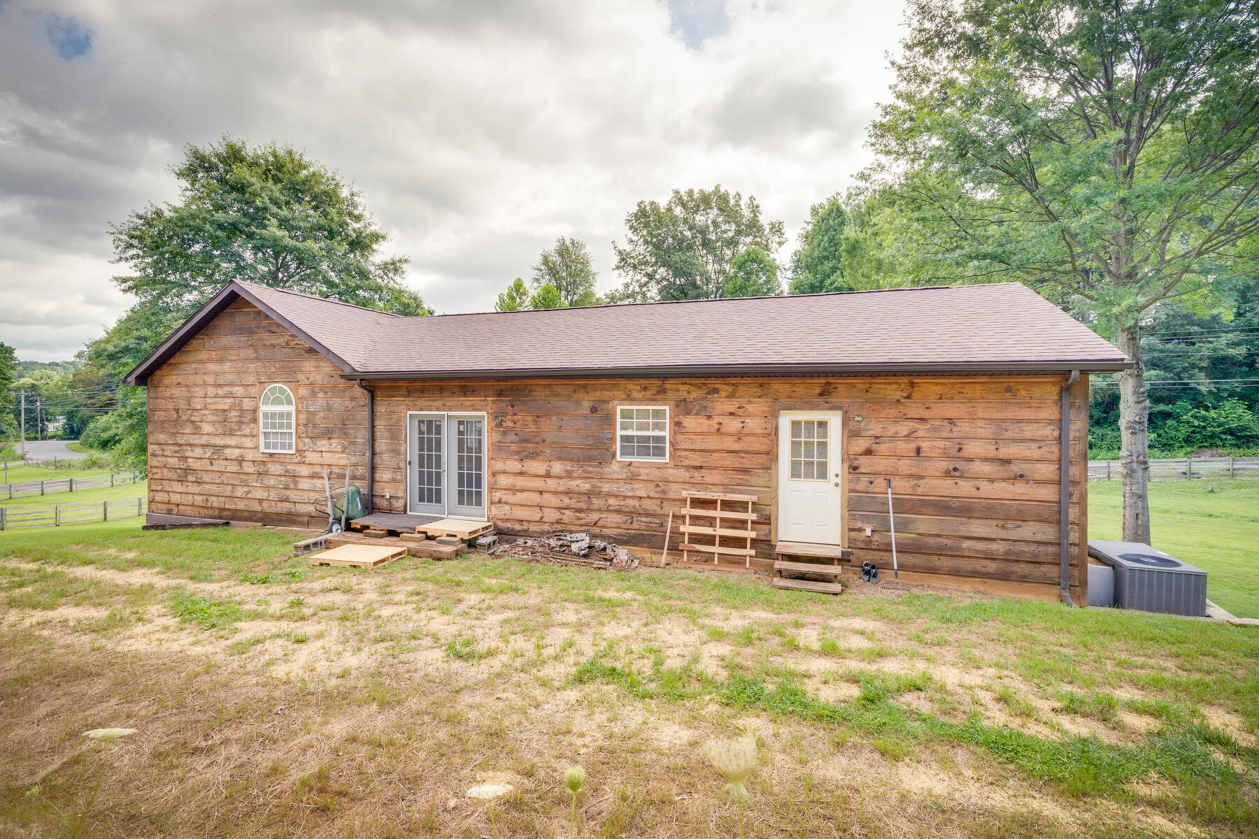 424 Toll Branch Road Johnson City, TN 37601 - Photo 33 of 41 033