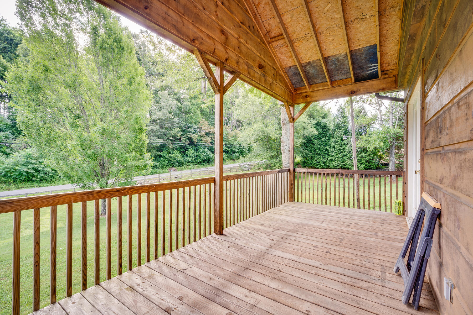 424 Toll Branch Road Johnson City, TN 37601 - Photo 4 of 41 004