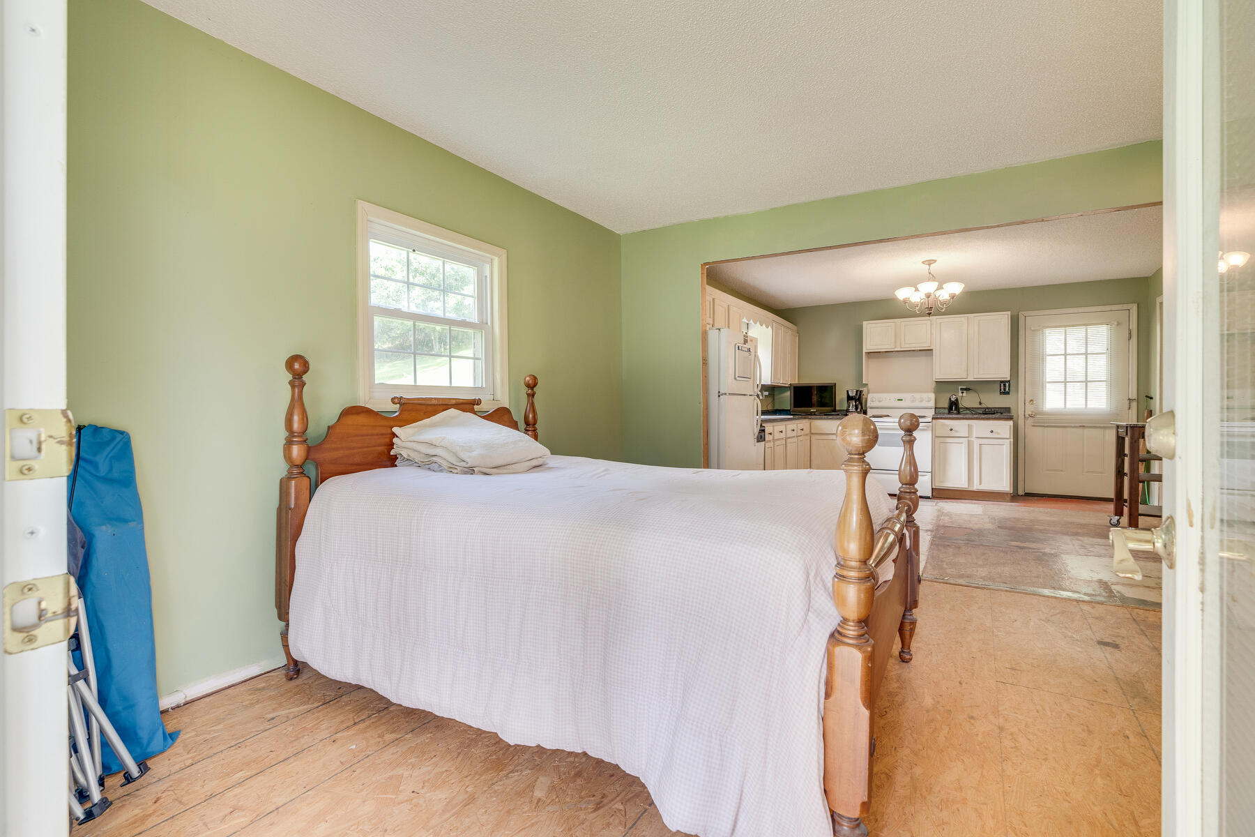 424 Toll Branch Road Johnson City, TN 37601 - Photo 6 of 41 006