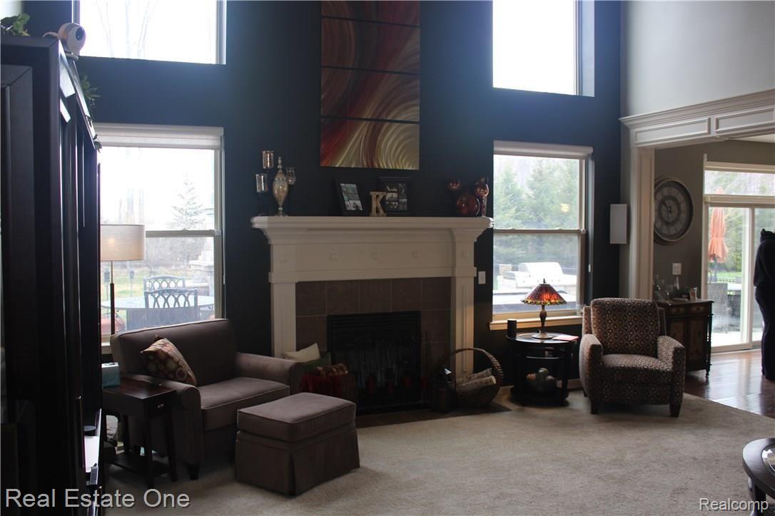 16235 Moore Park Road Macomb, MI 48044 - Photo 12 of 56 IMG_1963.JPG