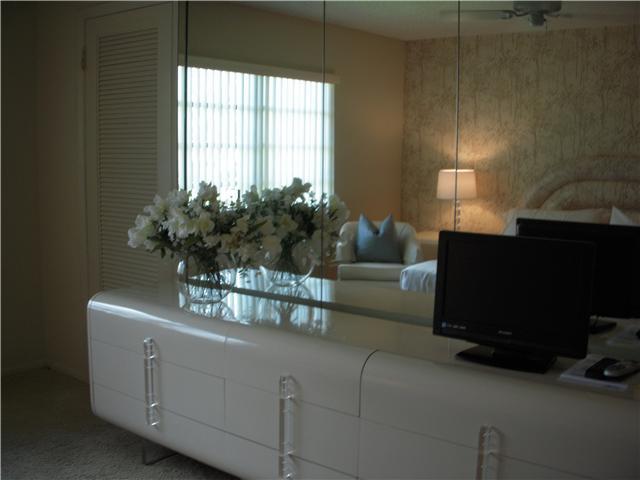 8425 Casa Del Lago, Unit 21J Boca Raton, FL 33433 - Photo 15 of 20 Additional Photo