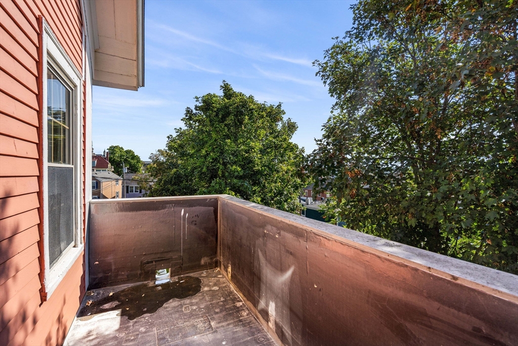 33 Middle Street Gloucester, MA 01930 - Photo 30 of 42 a view of balcony