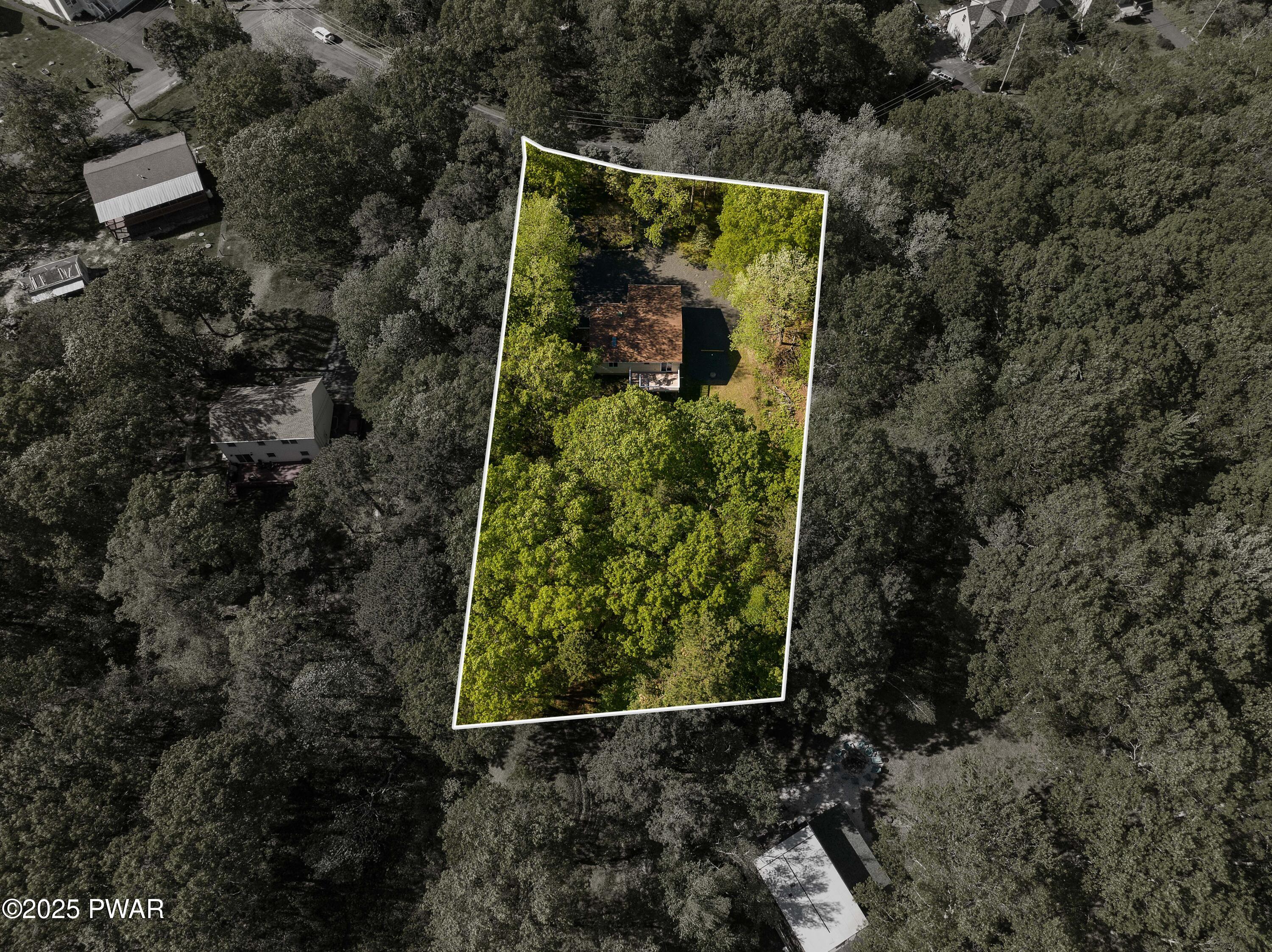 439 Gold Finch Road Bushkill, PA 18324 - Photo 45 of 55 DJI_20250519163035_0120_D-Edit