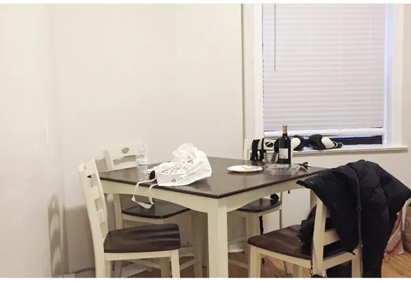 $1,895 | 917 West Waveland Avenue, Unit 2C, Chicago, IL 60613