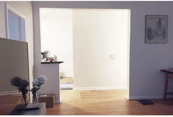 $1,895 | 917 West Waveland Avenue, Unit 2C, Chicago, IL 60613