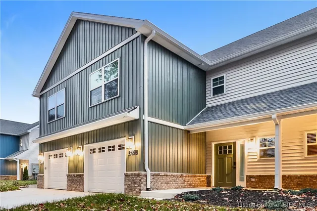 $1,730 | 2101 Paddle Wheel Drive, Jeffersonville, IN 47130