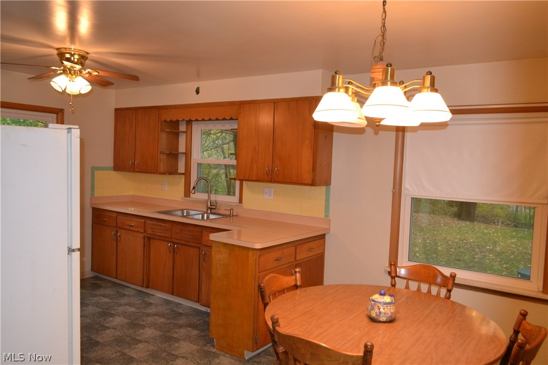 30049 Emery Road Chagrin Falls, OH 44022 - Photo 7 of 21 Gallery Image 7