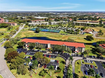 $285,000 | 901 Southwest 128th Terrace, Unit 204A, Pembroke Pines, FL 33027
