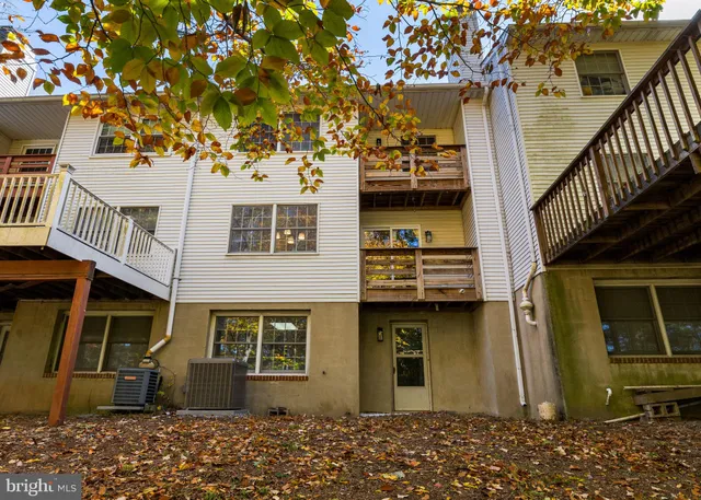 $499,999 | 203 Jonathan Drive, North Wales, PA 19454