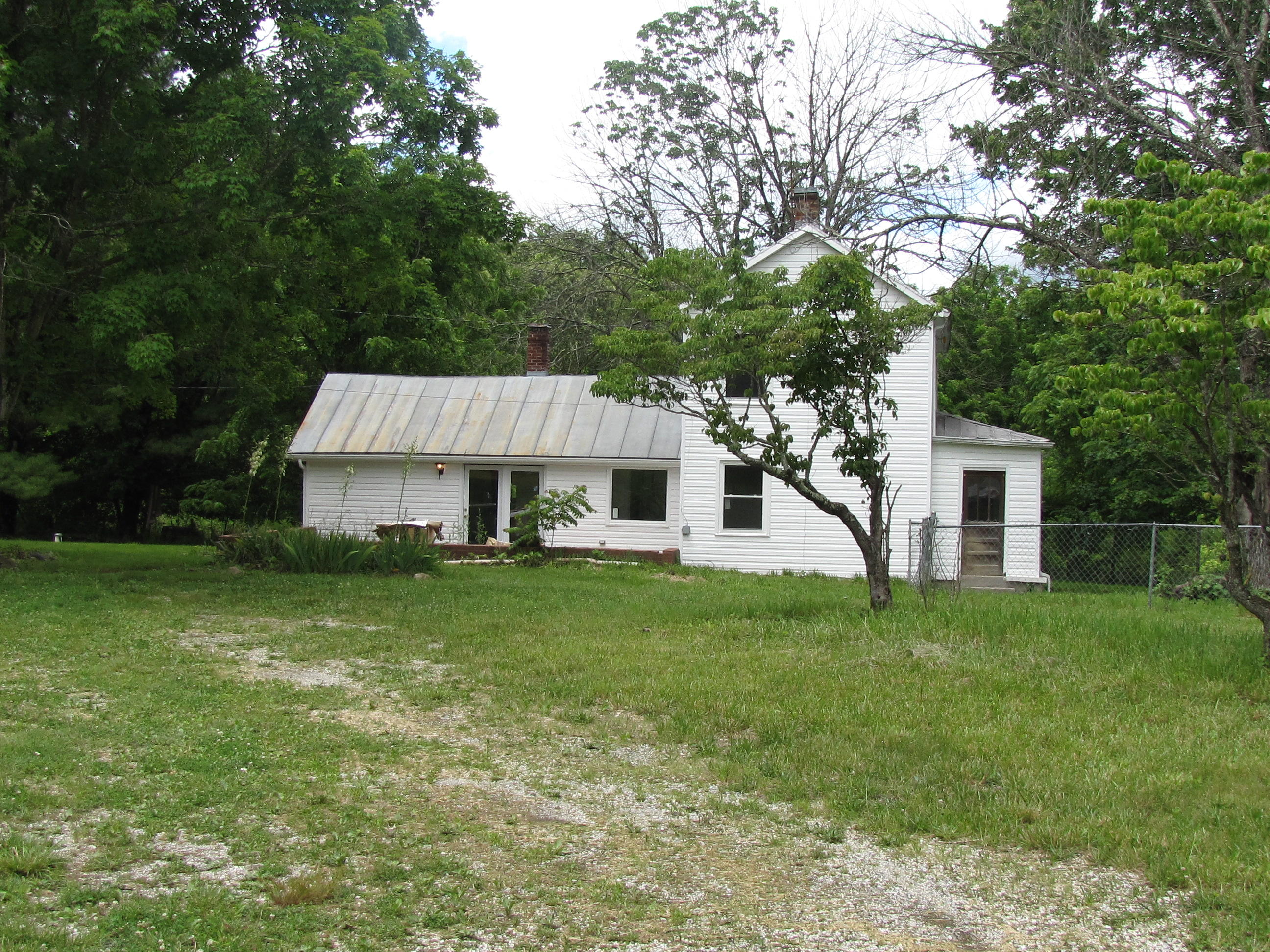1405 Flowing Spring Road Buchanan, VA 24066 - Photo 1 of 24 front