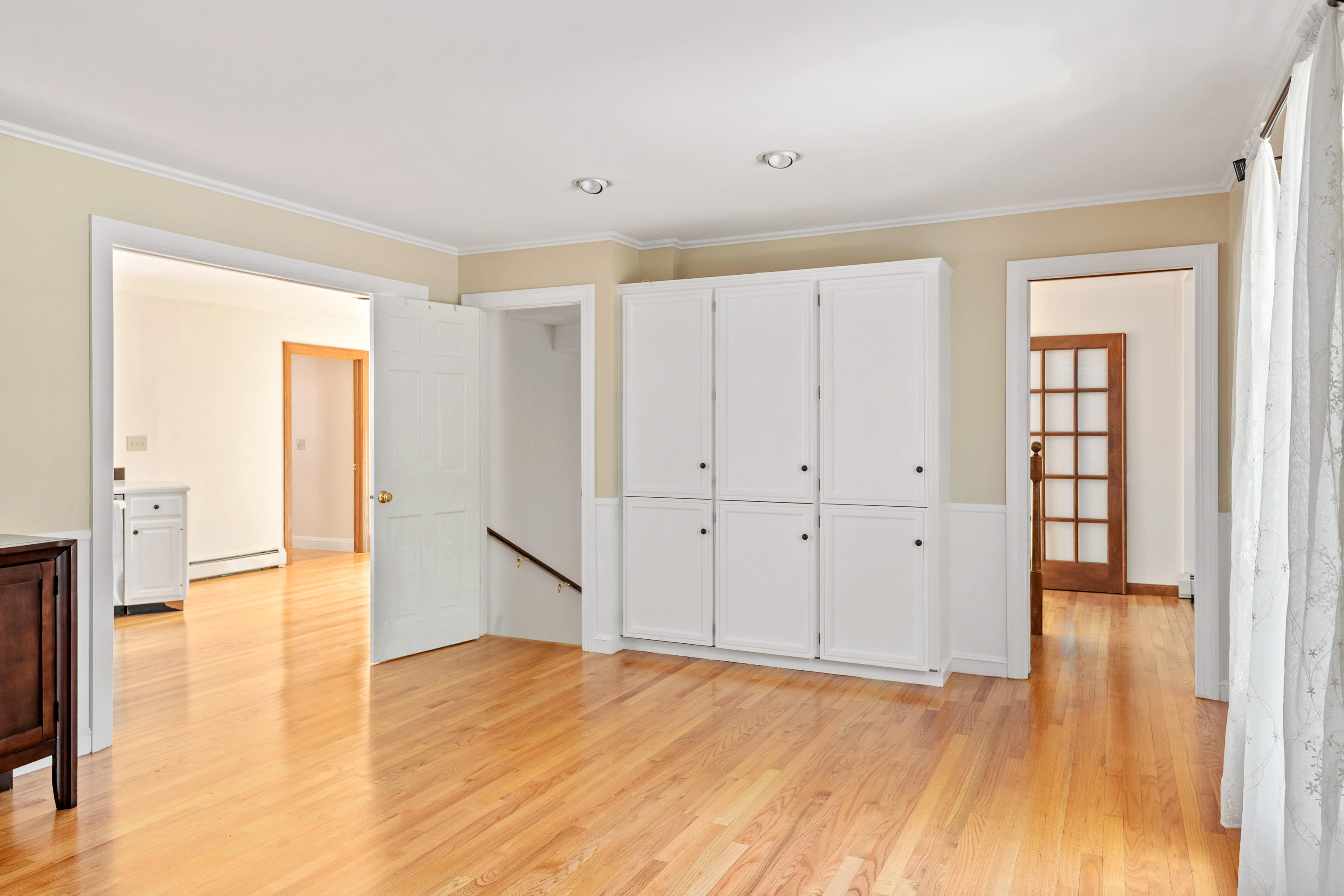 349 Mitchell Road Cape Elizabeth, ME 04107 - Photo 14 of 41 16_349MitchellRd_PGM_Print