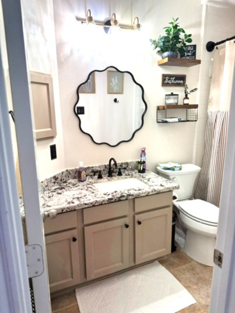 20826 Divellec Lane Spring, TX 77388 - Photo 8 of 20 1st Bathroom