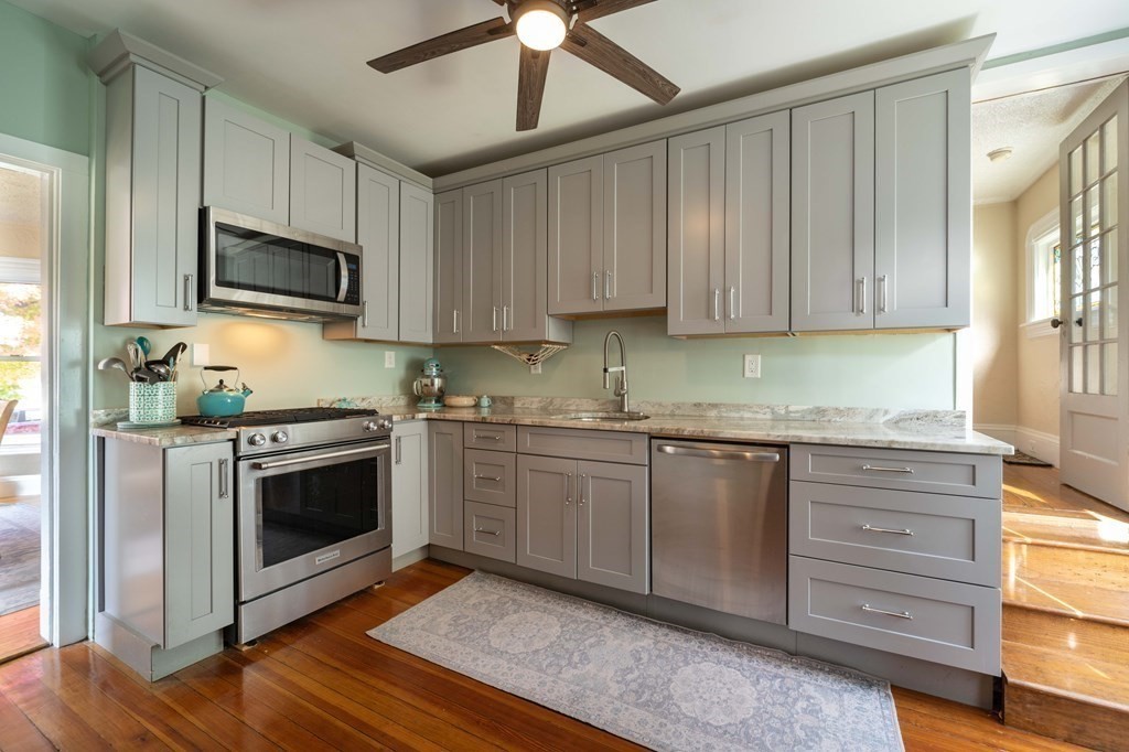 60 Westfield Road Holyoke, MA 01040 - Photo 12 of 39 Gallery Image 12