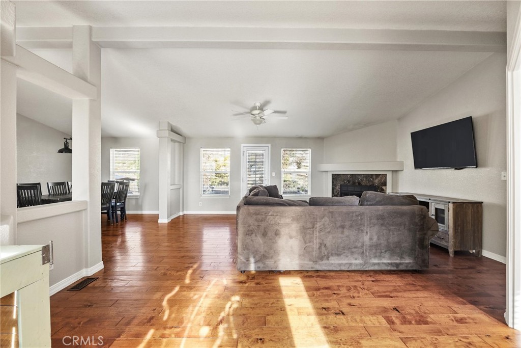 990 Mesa Valley Road Lebec, CA 93243 - Photo 6 of 38 a living room with furniture and a flat screen tv