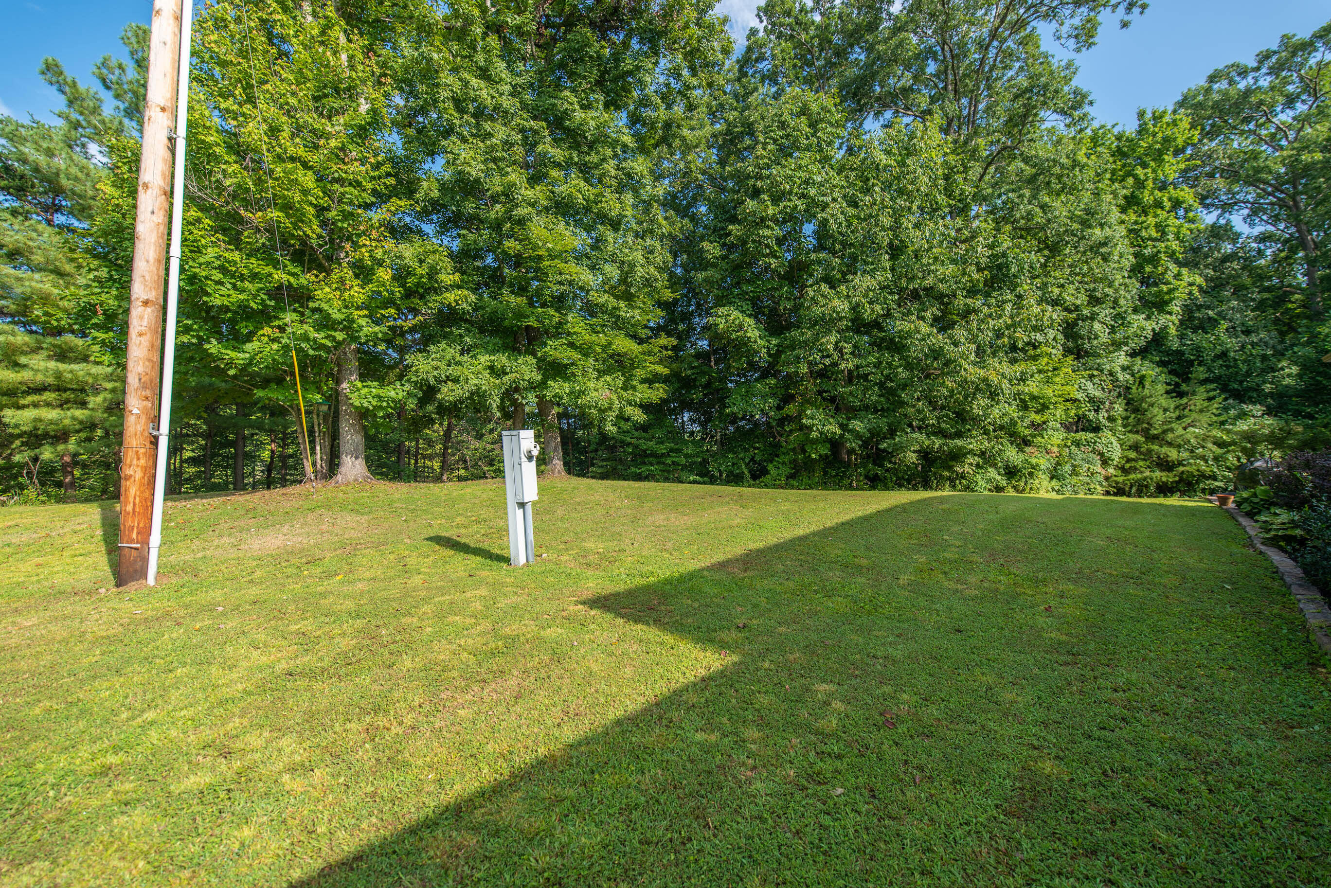 155 Zoe Church Loop Zoe, KY 41397 - Photo 8 of 42 20210826-155-Zoe-Church-Loop-blankenship
