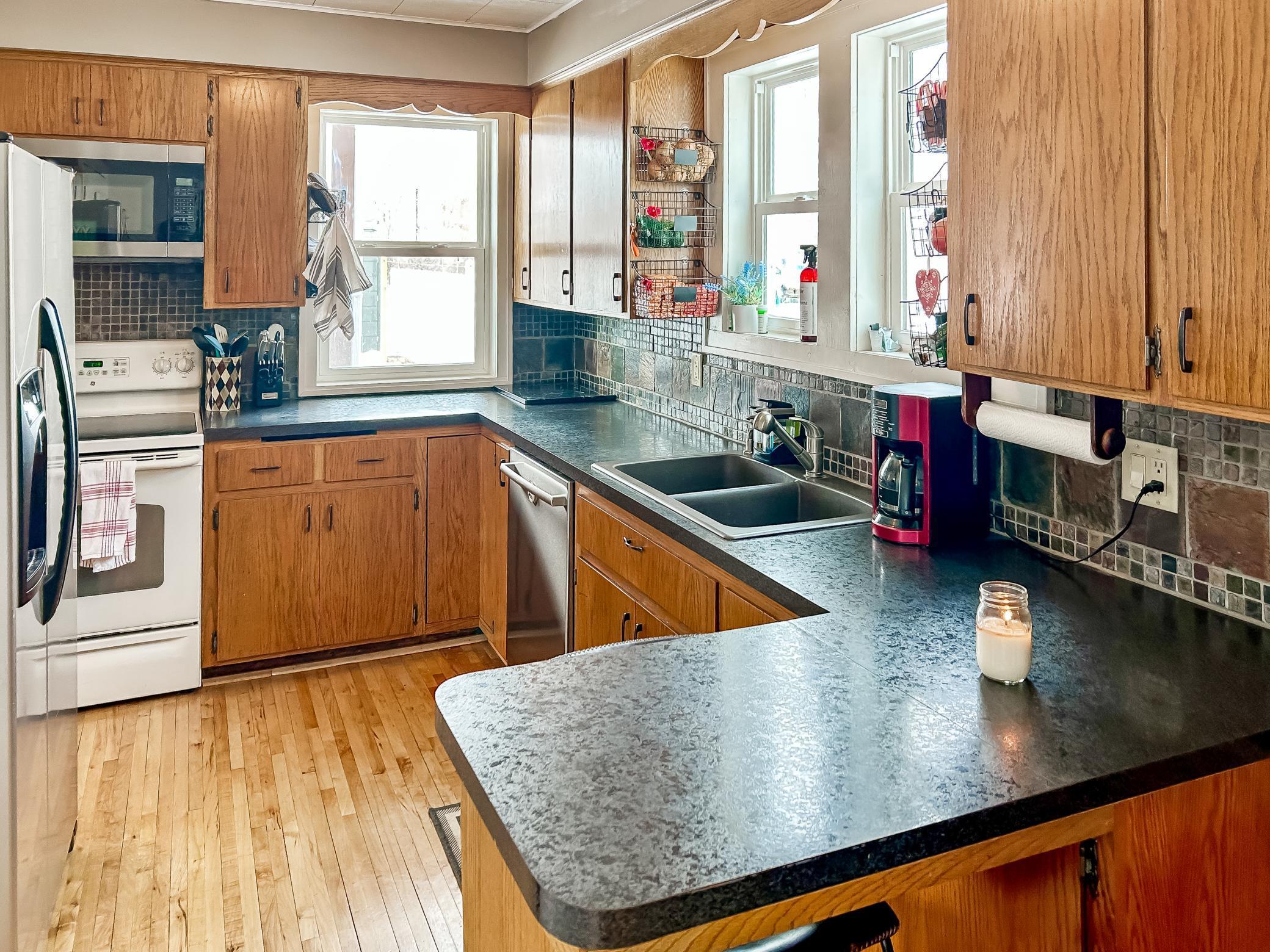 411 2nd Street Southwest Wadena, MN 56482 - Photo 12 of 25