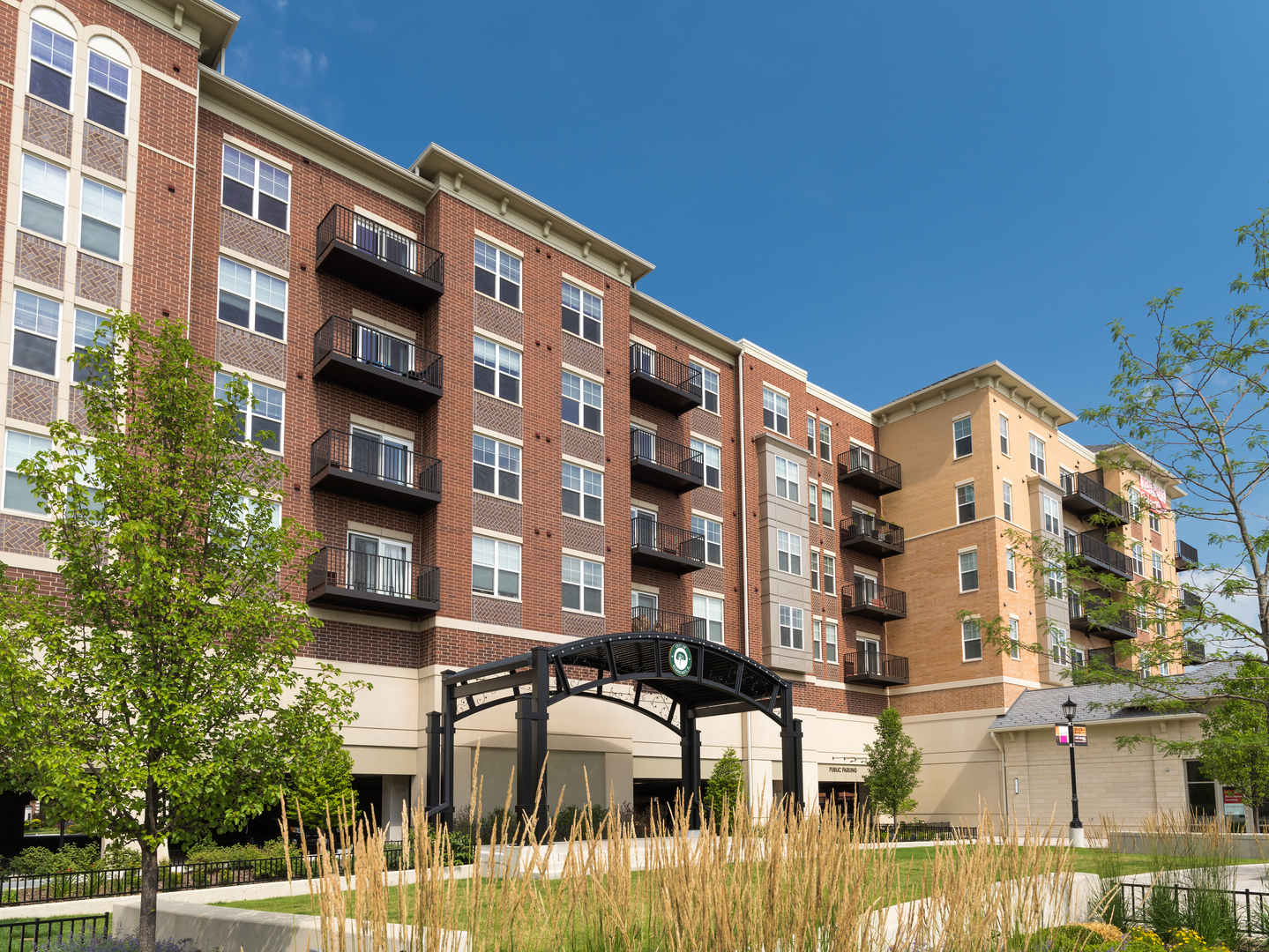 255 North Addison Avenue, Unit 645 Elmhurst, IL 60126 - Photo 1 of 18