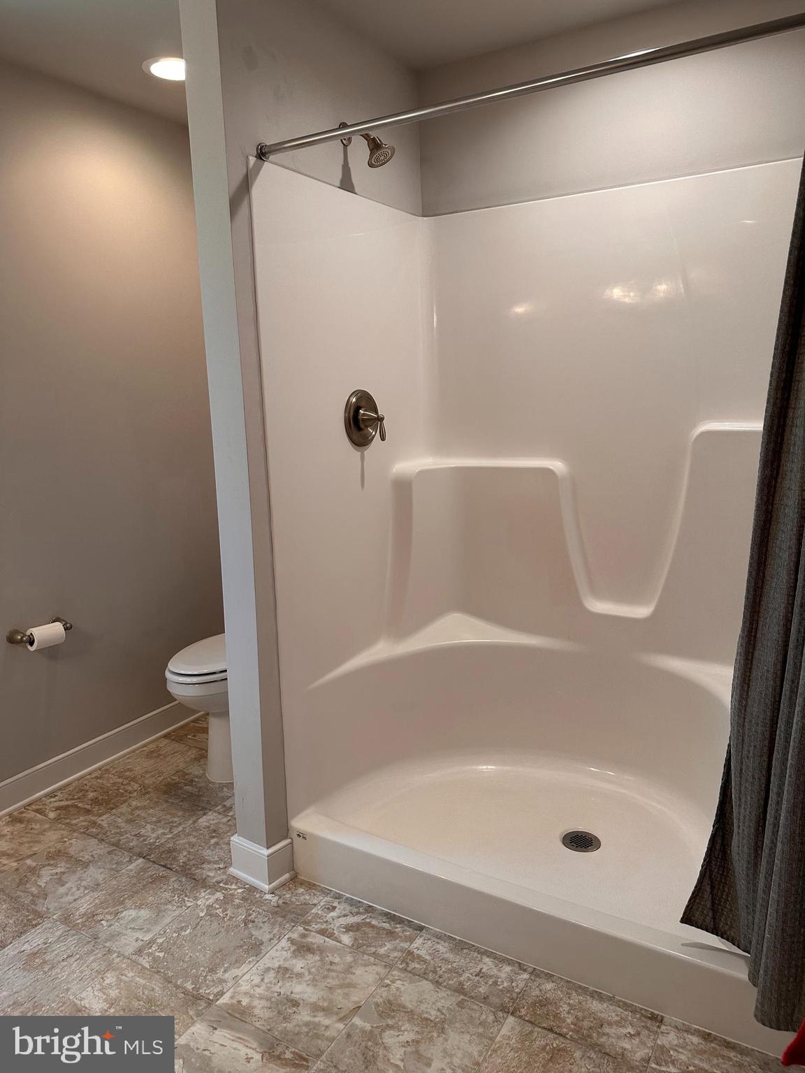 265 Hickory Ridge Circle Mineral, VA 23117 - Photo 18 of 24 primary bath