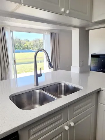 a close view of sink and tap