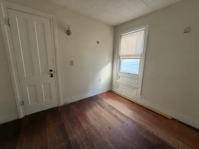 $2,200 | 40 School Street, Unit A, Franklin, NH 03235