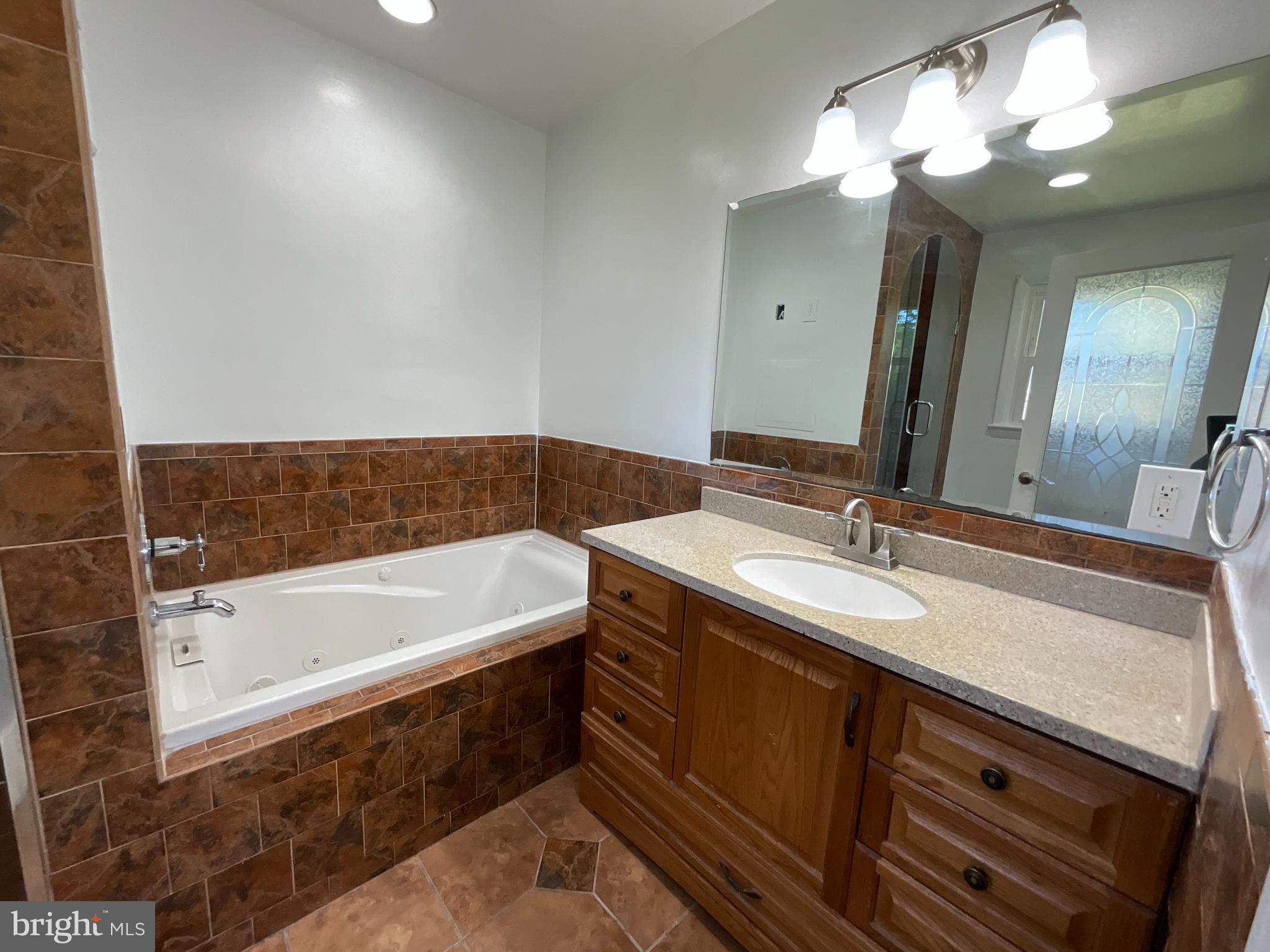 10708 Meadowhill Road Silver Spring, MD 20901 - Photo 10 of 25