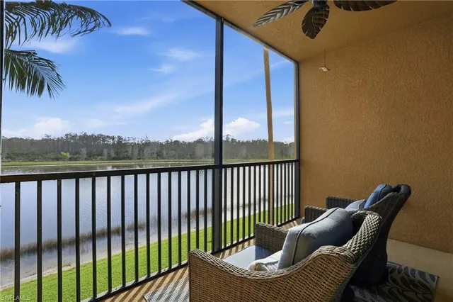 $440,000 | 9578 Trevi Court, Unit 5124, Naples, FL 34113