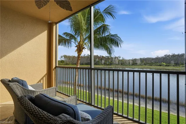 $440,000 | 9578 Trevi Court, Unit 5124, Naples, FL 34113