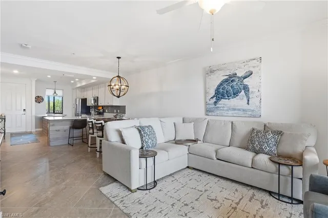 $440,000 | 9578 Trevi Court, Unit 5124, Naples, FL 34113