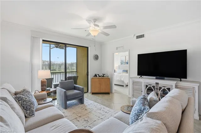 $440,000 | 9578 Trevi Court, Unit 5124, Naples, FL 34113