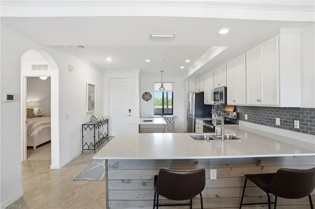 $440,000 | 9578 Trevi Court, Unit 5124, Naples, FL 34113